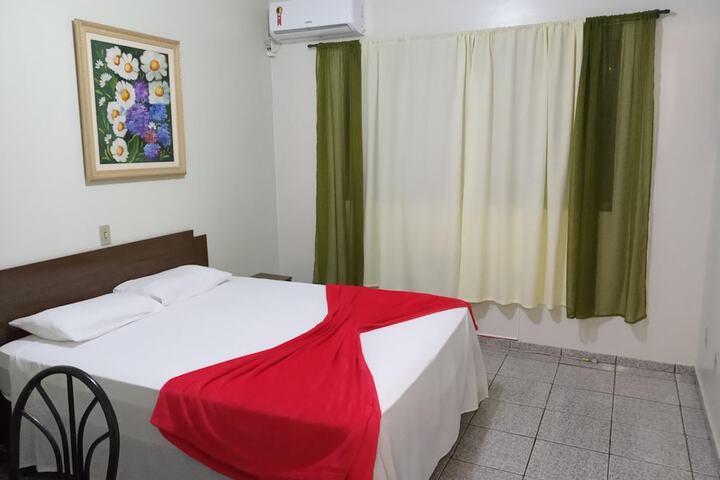 Room 4 of 34