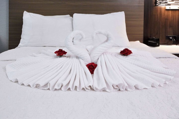 2 Queen Beds (2 of 38)