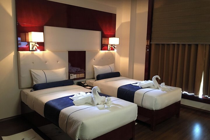 Room 26 of 62