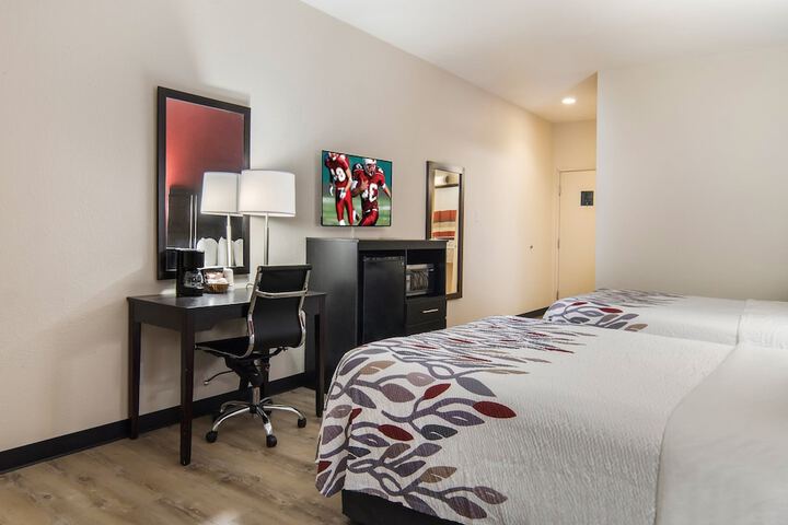 Double Superior King Bed (2 of 9)