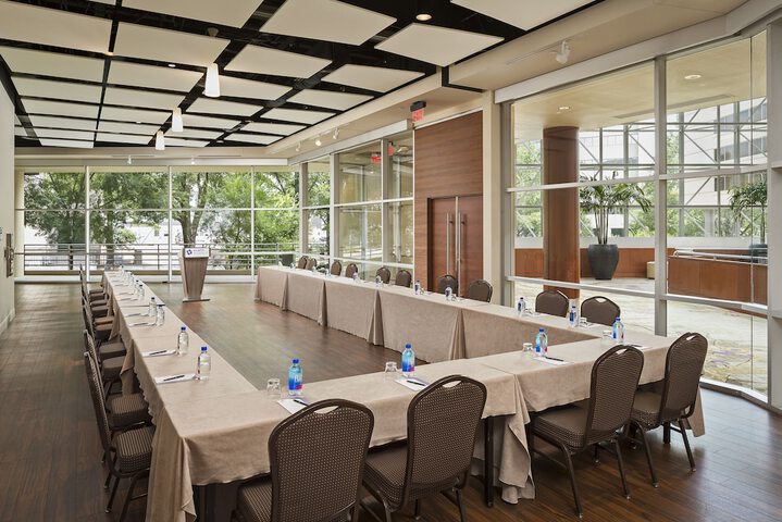 Meeting facility