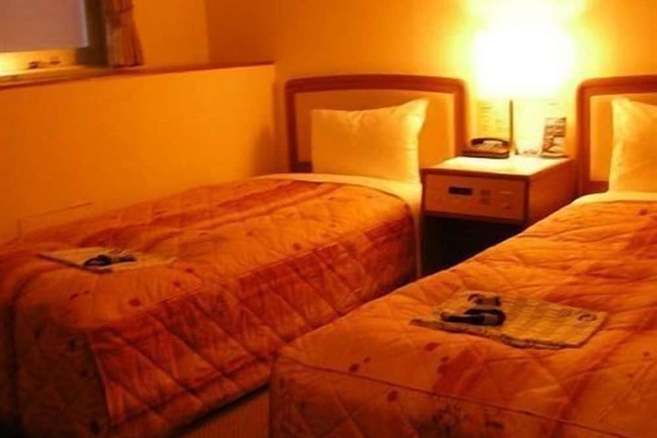 Room 9 of 45