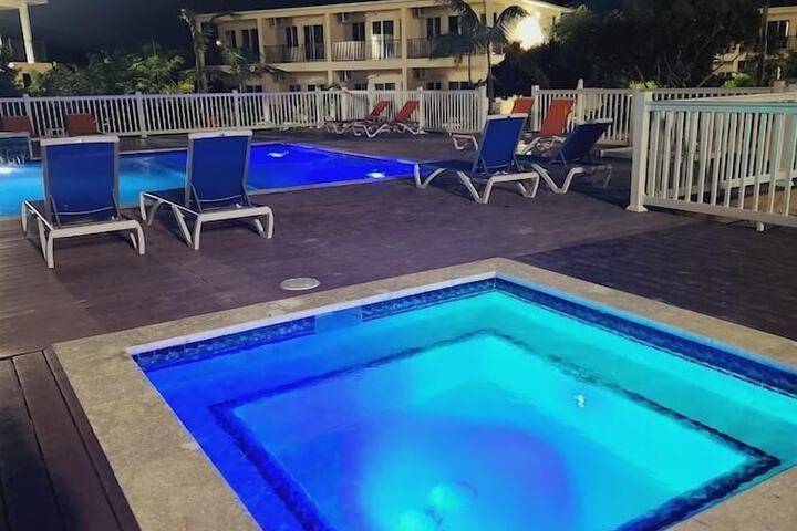 Pool 43 of 84