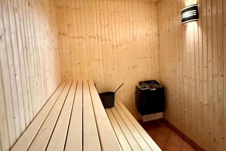 Spa 20 of 25