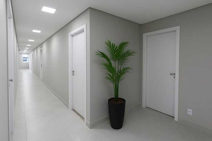 Room 15 of 21