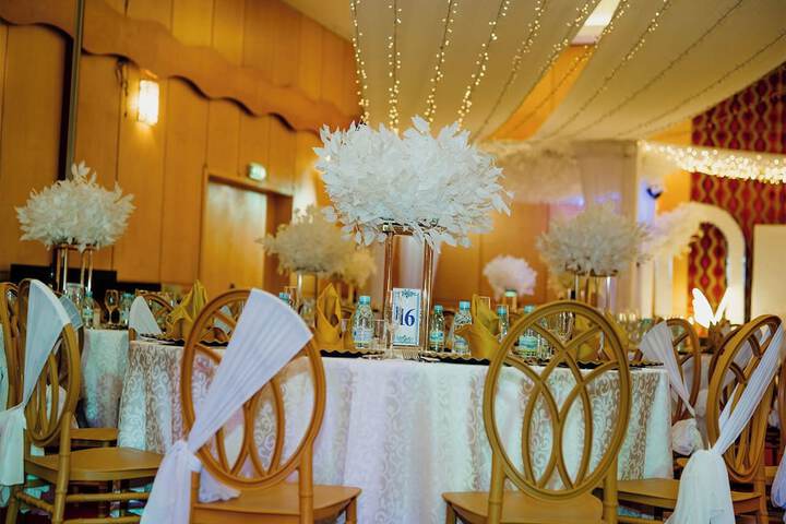 Banquet hall