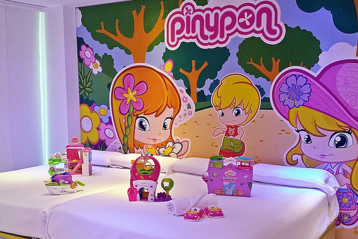 Children's theme room