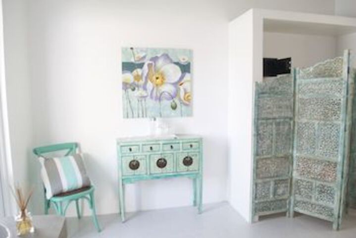Room 12 of 23