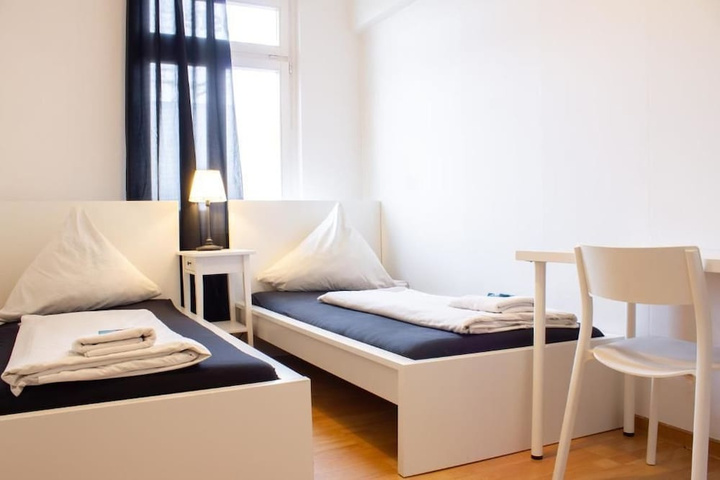 guest_rooms