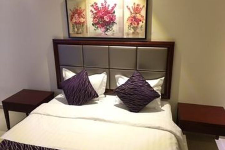 Room 7 of 29