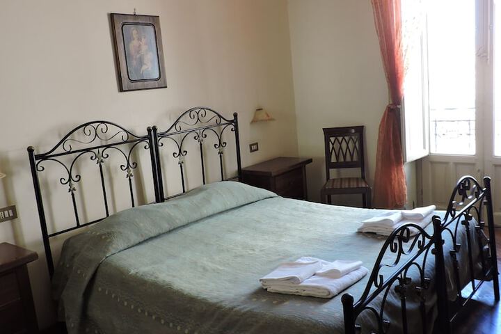 Room 9 of 58