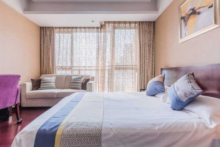 Room 32 of 55