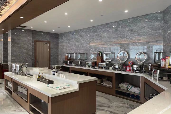 Kemperley Garden Hotel (Boro Luofushan)