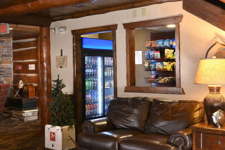 Snack bar