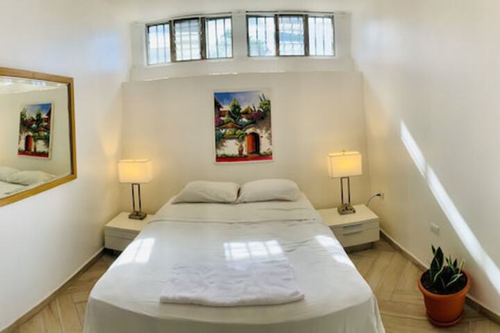 Room 17 of 44