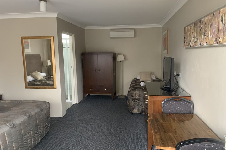 Room 37 of 57