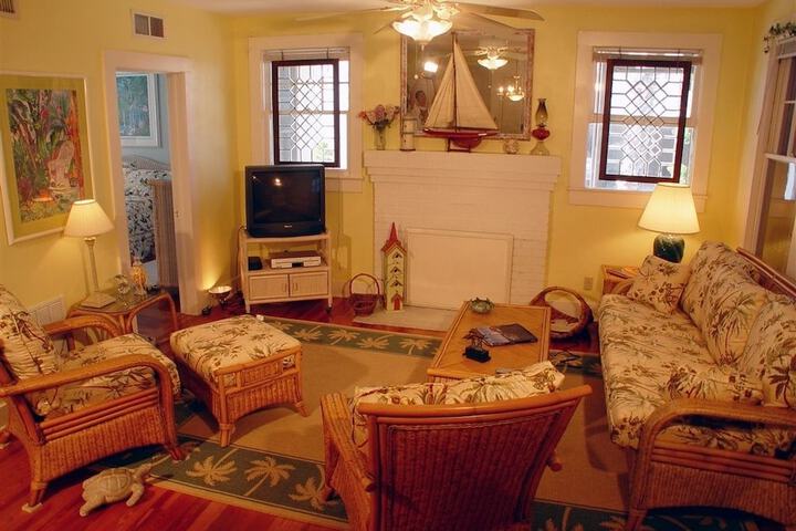 Room 15 of 29