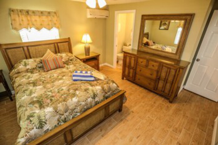 Room 18 of 22