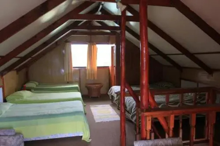 Room 3 of 13
