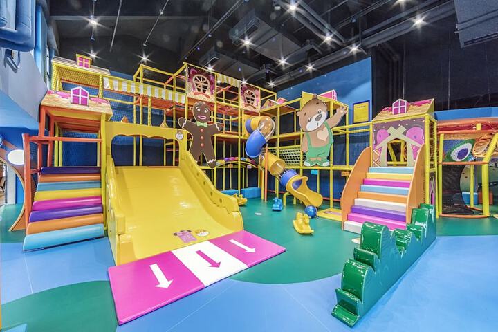 Children's play area - indoor