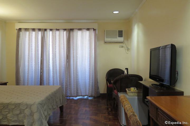 Room 4 of 45
