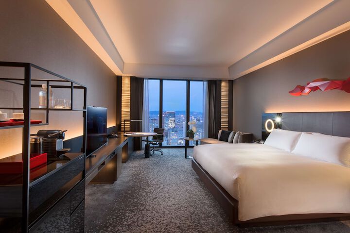Room 29 of 106