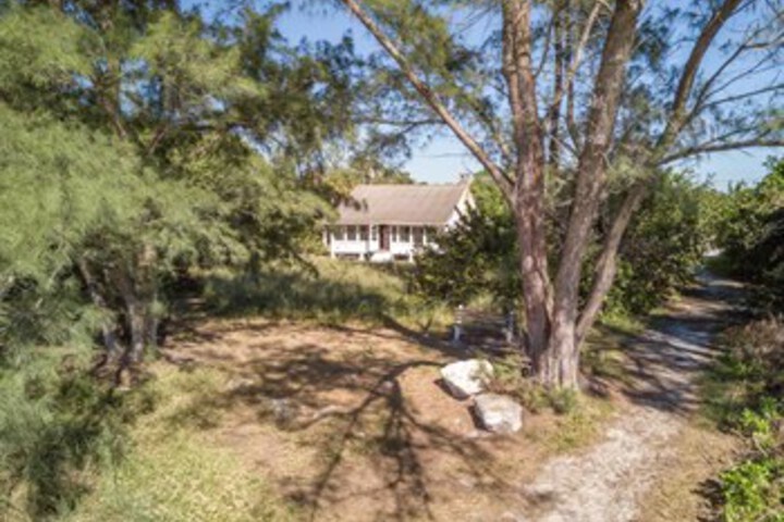 Property Grounds 25 of 45