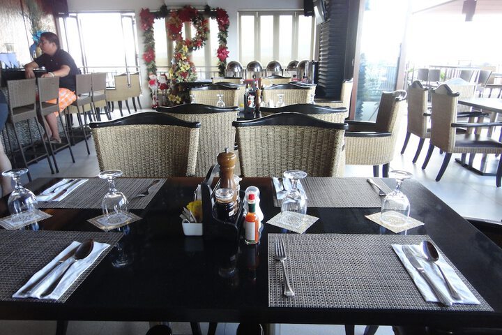 Dining 109 of 139