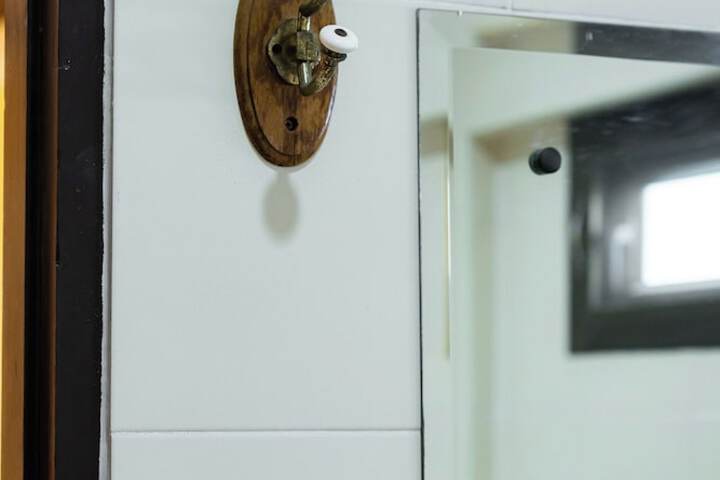 Room 88 of 153