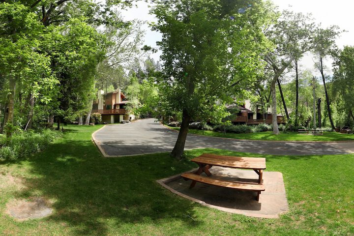 Property Grounds 130 of 152
