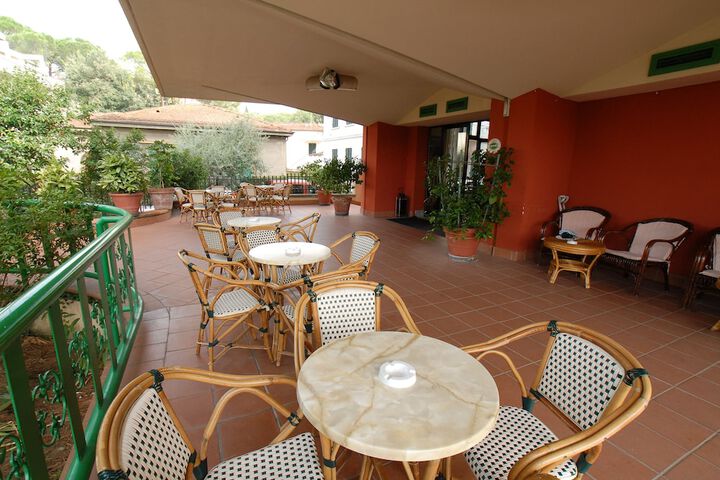 Terrace/Patio 71 of 73