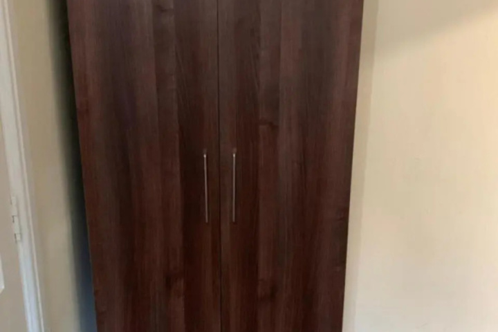 Room 10 of 11