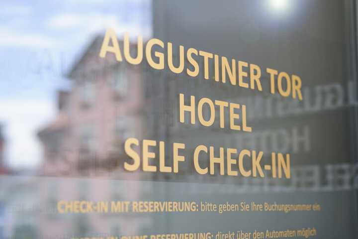 Hotel 48 of 57