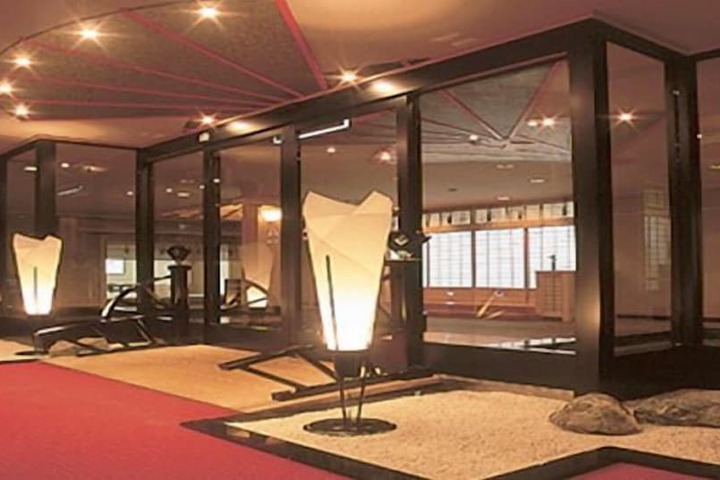 Dining Photos