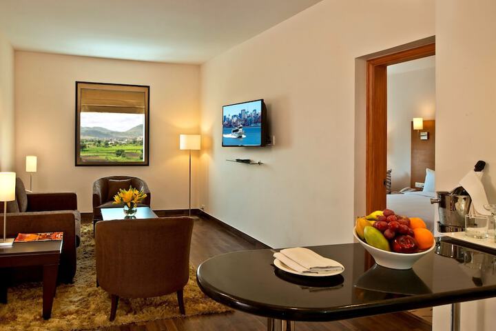 Room 8 of 24
