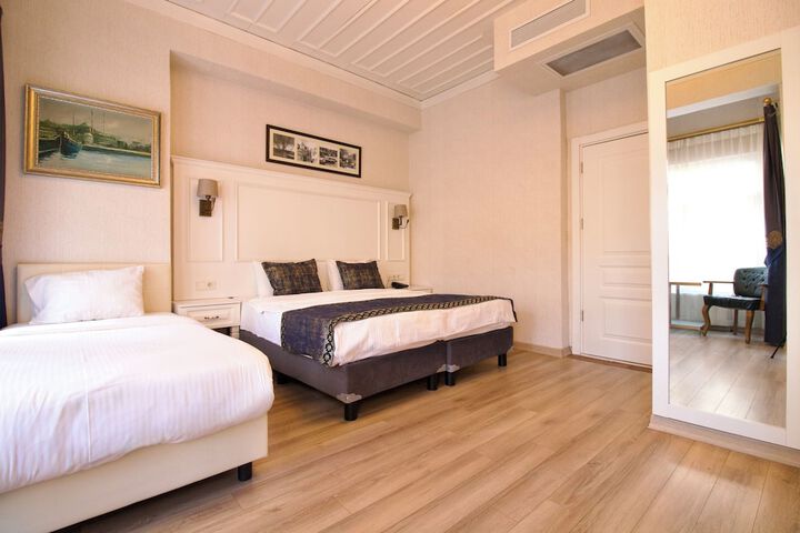 Room 19 of 36