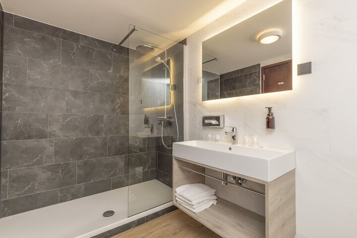 Bathroom Vanities