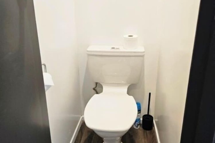 Room 99 of 140