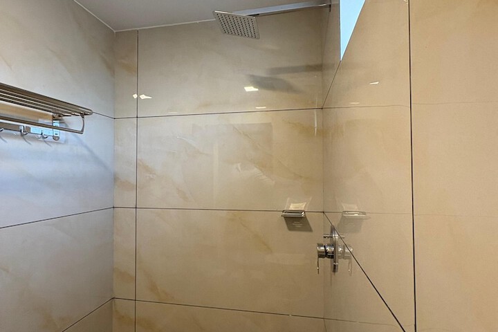 Room 45 of 72
