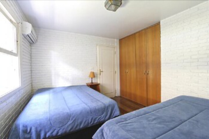 Room 7 of 20