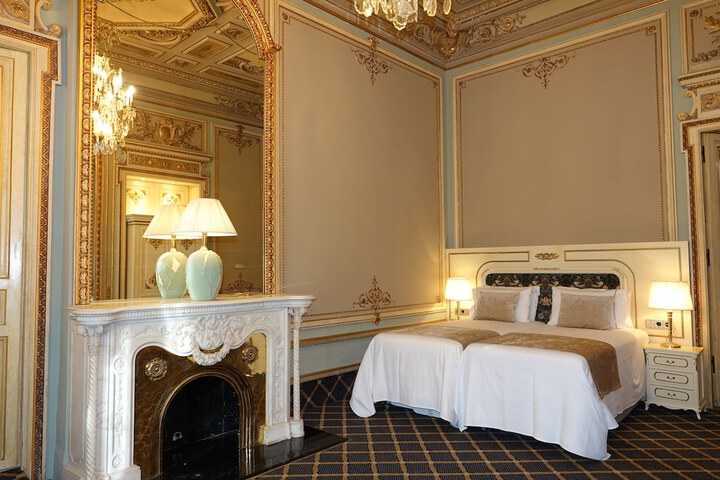 Room 21 of 85