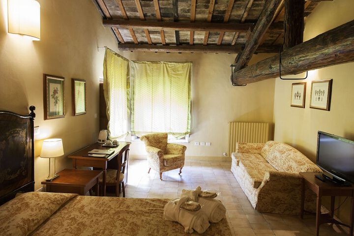 Room 13 of 29