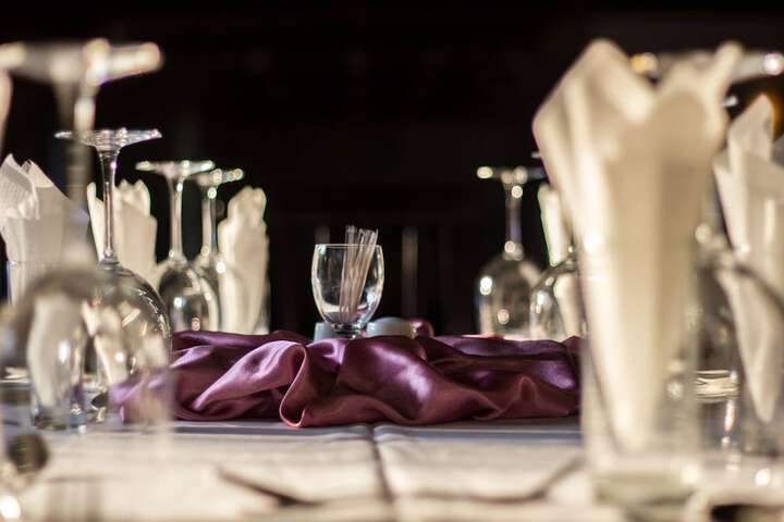 Dining 24 of 71