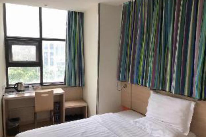 7Days Inn Kunshan High Speed Railway Station Renmi