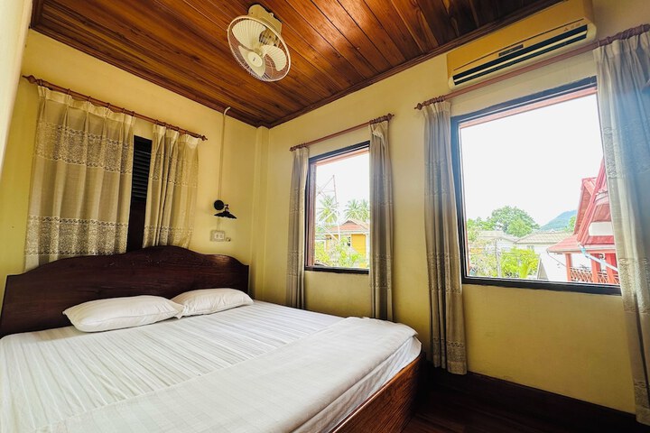 Room 44 of 60