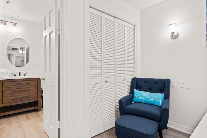 Room 60 of 156