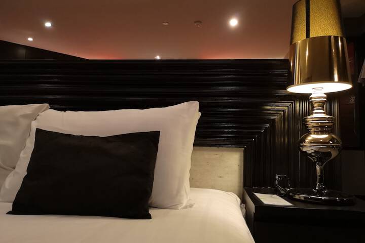 Room 18 of 89