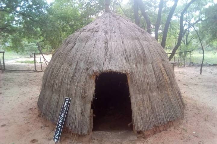 Room 3 of 12