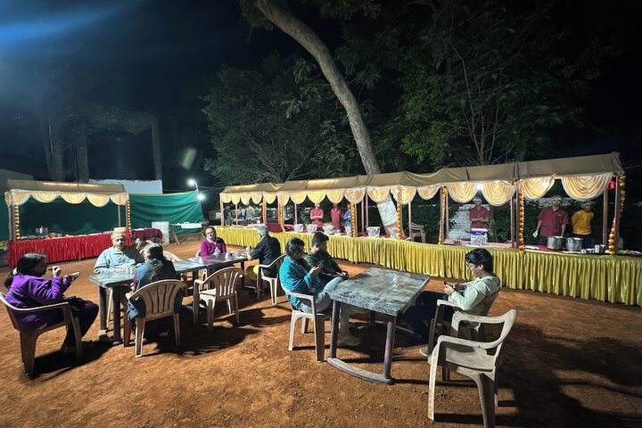 Dining 59 of 84
