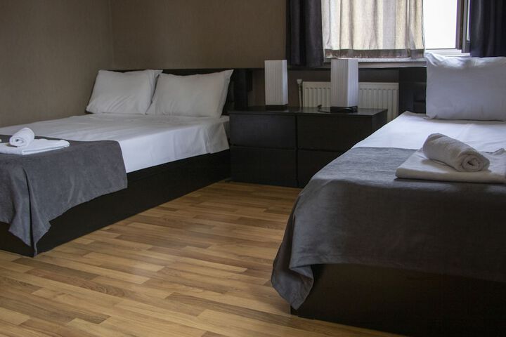 Room 14 of 37
